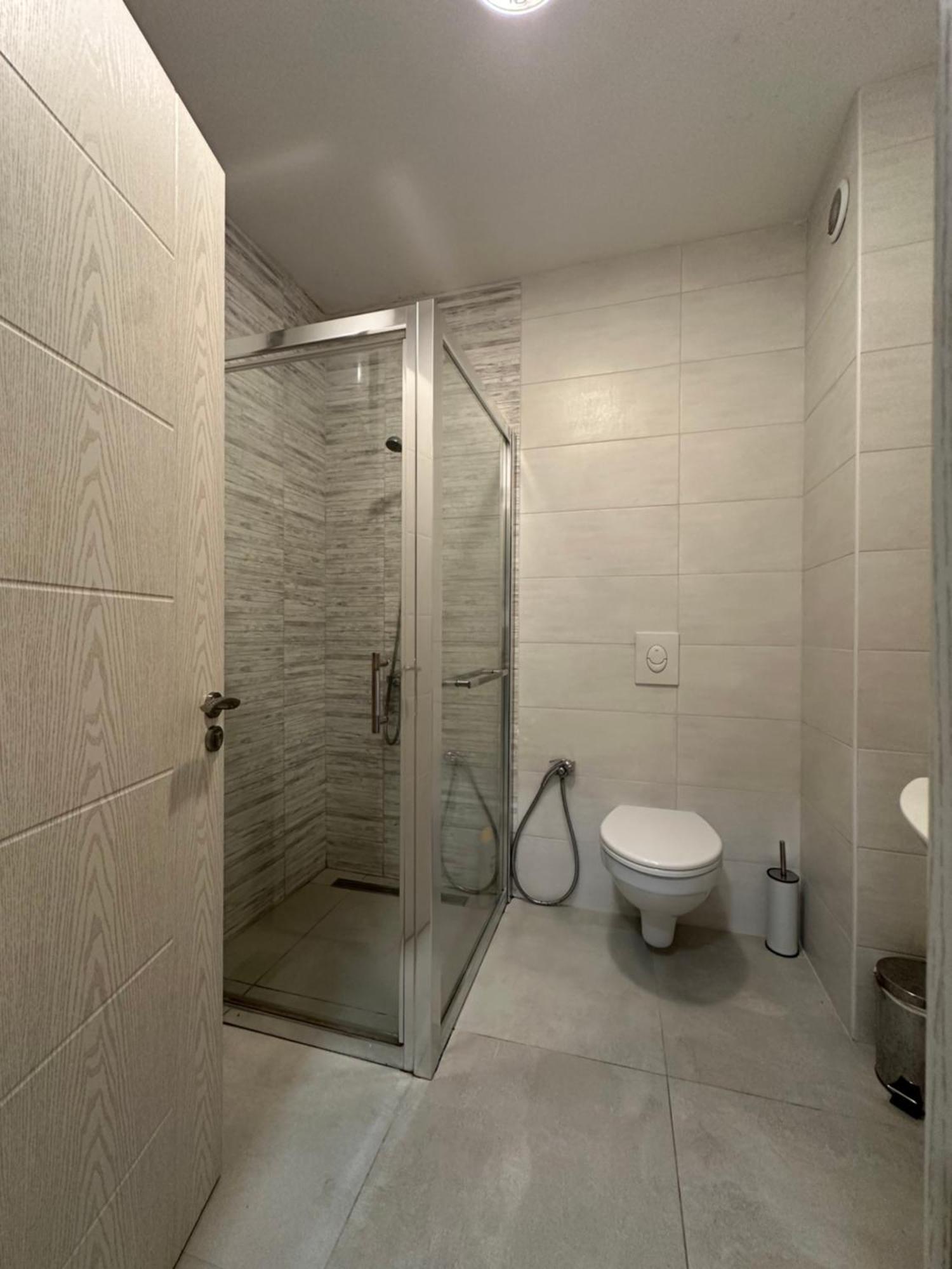 Long Beach Apartment Улцинь Экстерьер фото