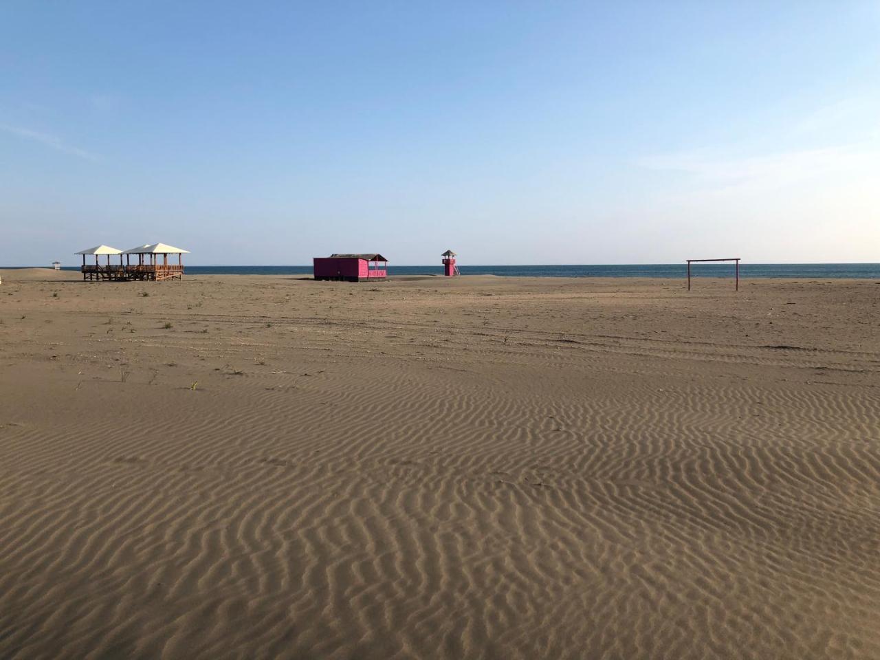 Long Beach Apartment Улцинь Экстерьер фото